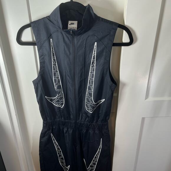 •NWT• NIKE SPORTSWEAR AIR MAX DAY WOMEN BLACK JUMPSUIT•  XS - Picture 4 of 13